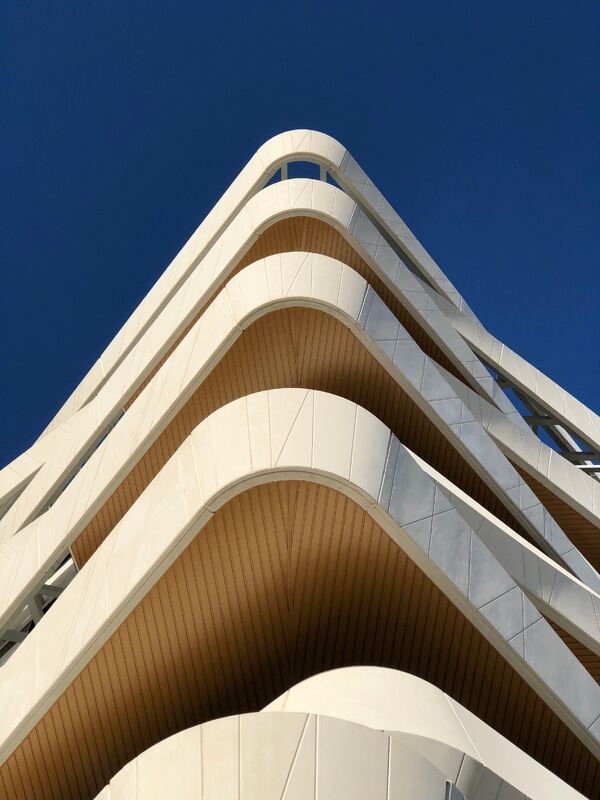 Arc Shape Aluminum Veneer PVDF Coating Customized Color / Thickness