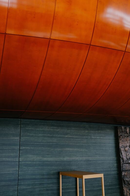 Curved Wood Grain Aluminum Panels Moisture Resistant For Commercial Interior Wall Ceiling