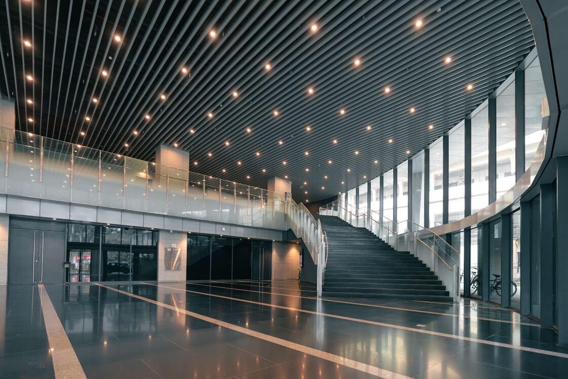 Commercial Aluminum Ceiling Panels U Shape Baffle For Lobby / Hall Decoration