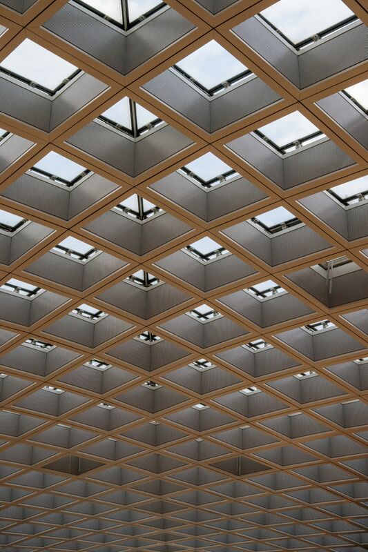 Square Perforated Aluminum Ceiling Panels For Airport Lobby Exhibition Hall Public Ceiling