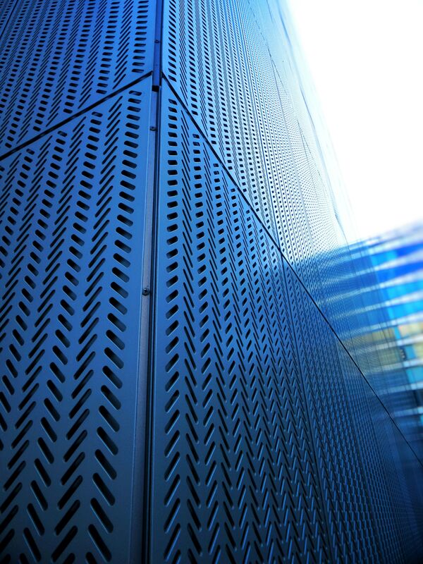 Slant Long Hole Perforated Custom Aluminum Panels For Exterior Facade Cladding