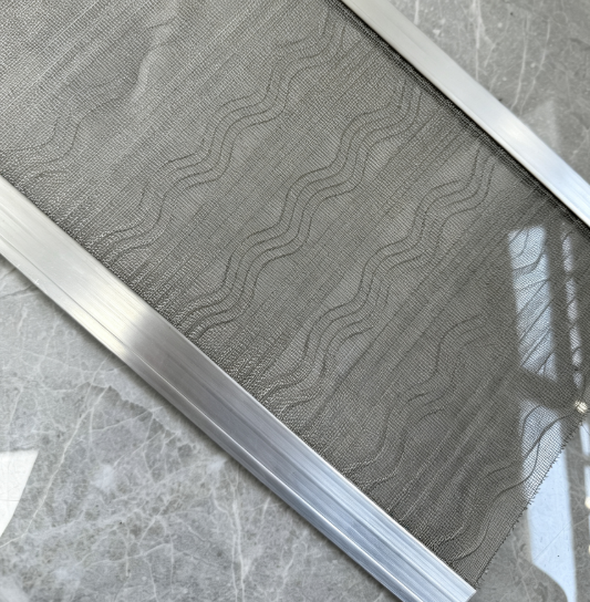 Rustproof Customized Micro Mesh Aluminum Gutter Guard and Gutter Leaf Guard for Residential Roof Protection