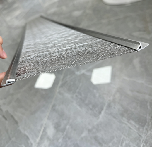Wind Resistant Anti Lift Aluminum Gutter Guards For Open Roof Environments