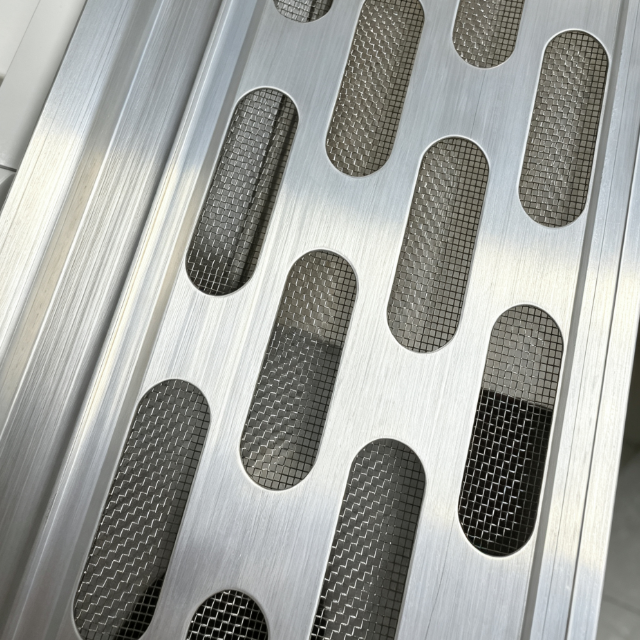 Aluminum Gutter Guard Micro Mesh Leaf Filter Stop Pine Needles Leaves Roof Gutter Protection